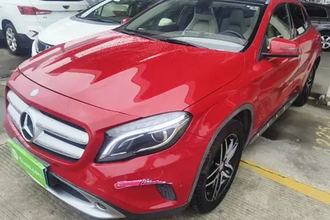Mercedes-Benz GLA 2015
