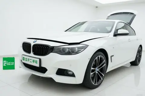 BMW 3 Series GT 2019