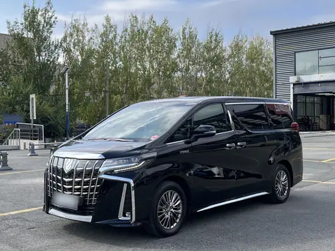 Toyota Alphard 2021