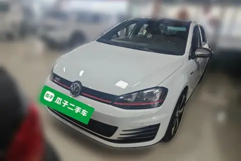 Volkswagen Golf GTI 2015