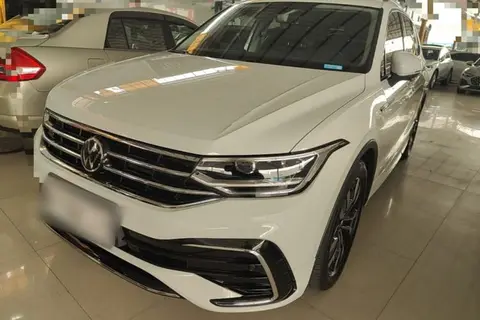 Volkswagen Tiguan L 2022