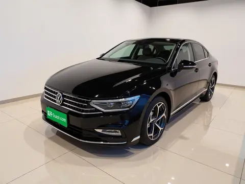 Volkswagen Magotan 2024