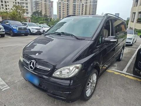 Mercedes-Benz Viano 2010
