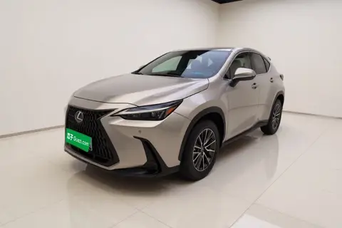 Lexus NX 2022