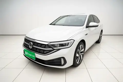 Volkswagen Sagitar 2022
