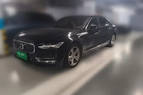 Volvo S90 2018