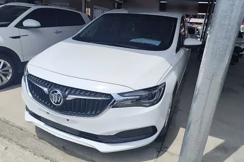 Buick GL6 2020