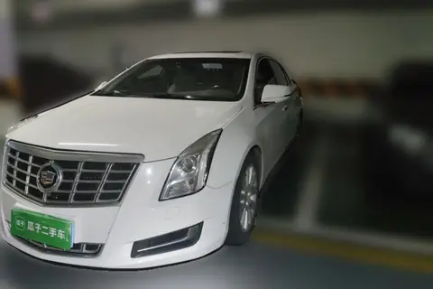 Cadillac XTS 2015