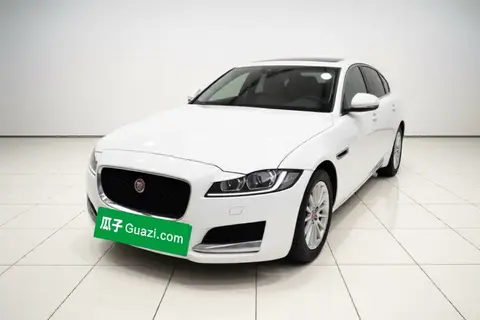 Jaguar XFL 2017