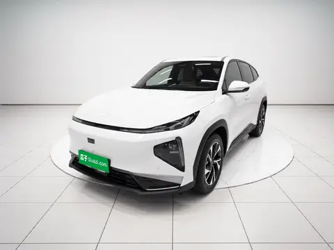 Geely L7 2025