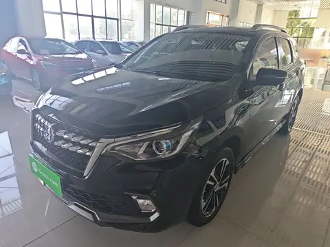 Venucia T70 2019