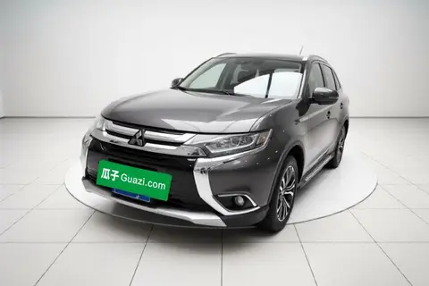 Mitsubishi Outlander 2018