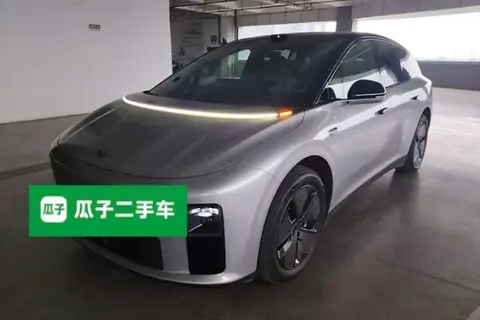 Li i6 2025