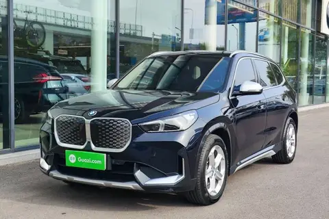 BMW iX1 2024