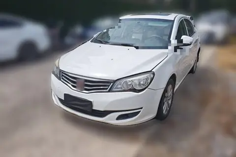 Roewe 350 2015