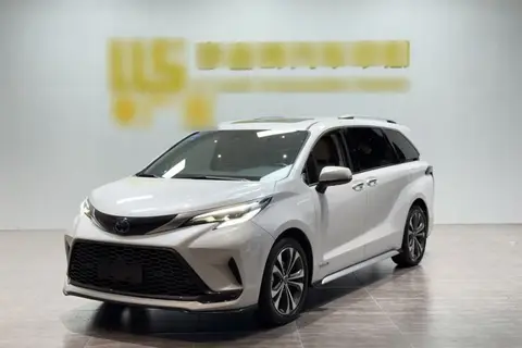Toyota Granvia 2023