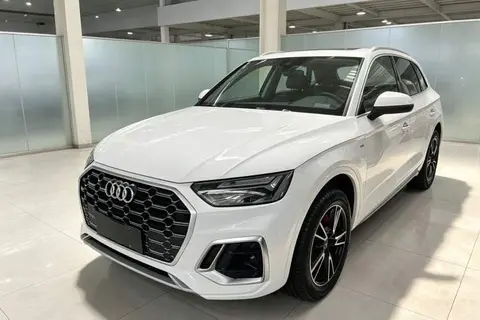 Audi Q5L 2021