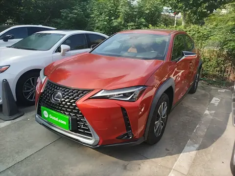 Lexus UX 2020