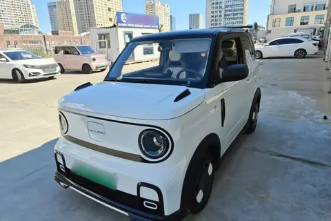 Geely Panda 2025