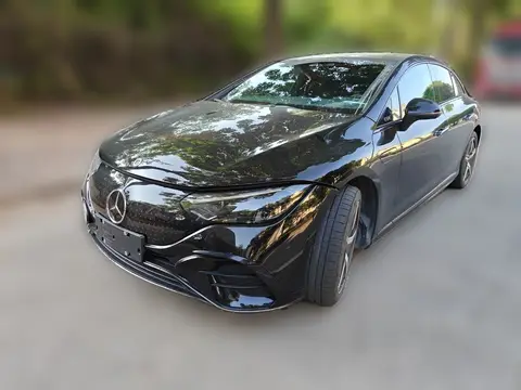 Mercedes-Benz EQE 2022
