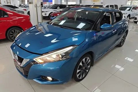 Nissan Bluebird 2018