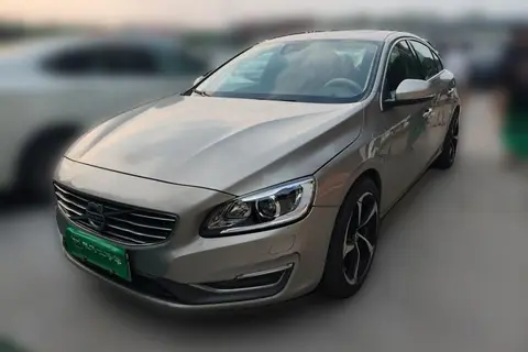 Volvo S60 2015