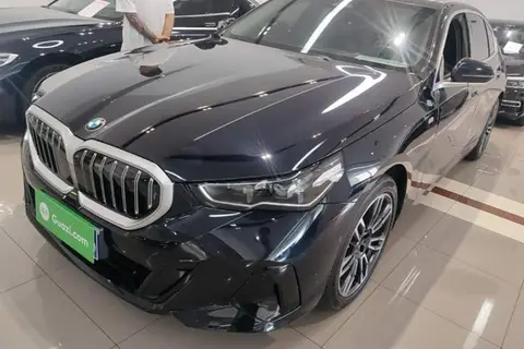 BMW 5 Series 2024