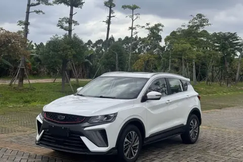 Geely Coolray 2021