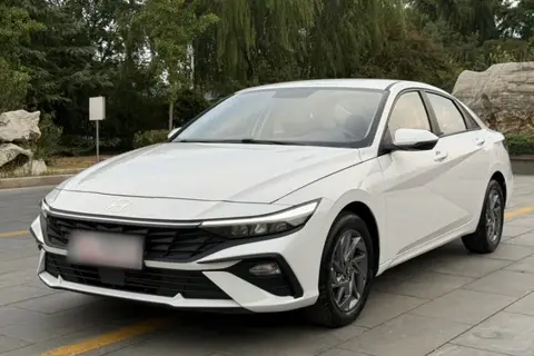 Hyundai Elantra 2023