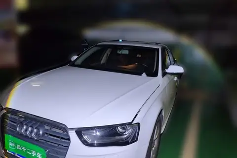 Audi A4L 2015