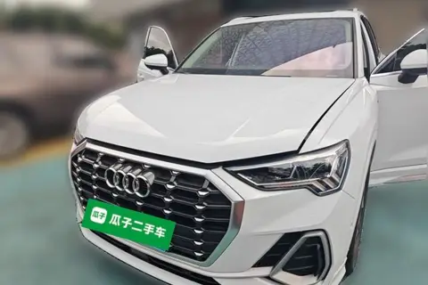 Audi Q3 2021