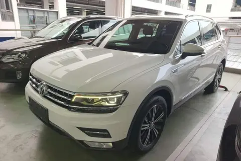 Volkswagen Tiguan L 2017