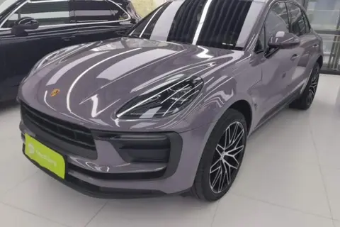 Porsche Macan 2022