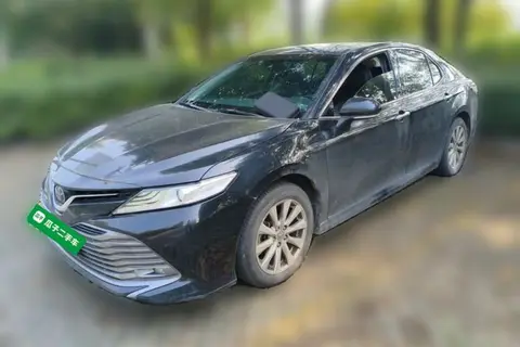 Toyota Camry 2019