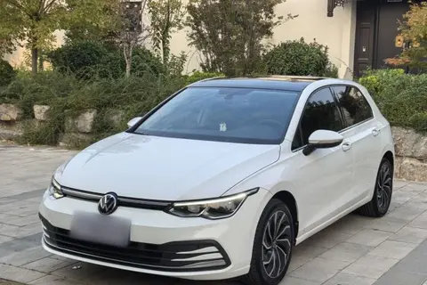 Volkswagen Golf 2022