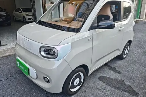 Wuling Hongguang MINIEV 2025