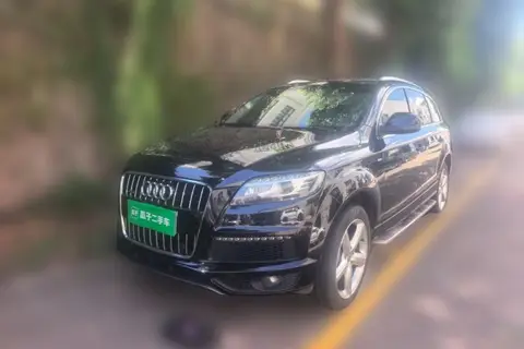 Audi Q7 2013