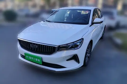 Geely Emgrand 2023