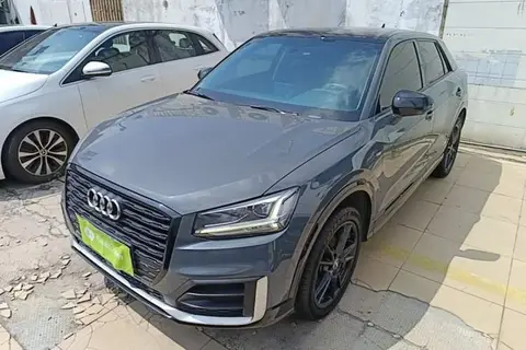 Audi Q2L 2021