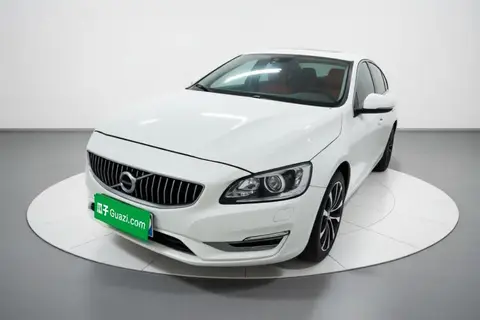 Volvo S60 2019