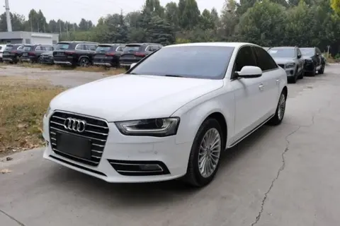 Audi A4L 2015