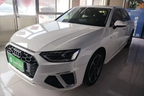 Audi A4L 2021