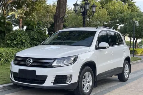 Volkswagen Tiguan 2015