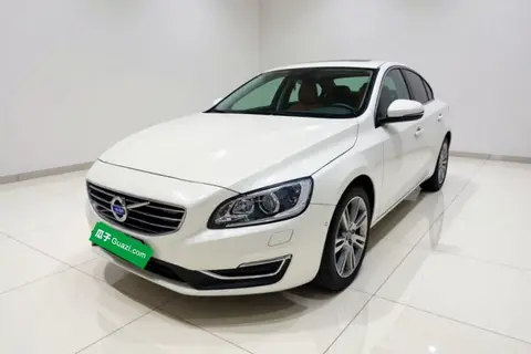 Volvo S60 2015