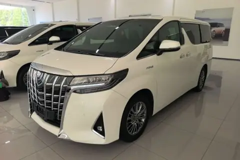 Toyota Alphard 2021