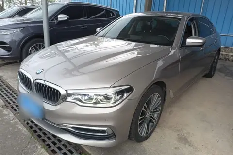 BMW 5 Series 2019