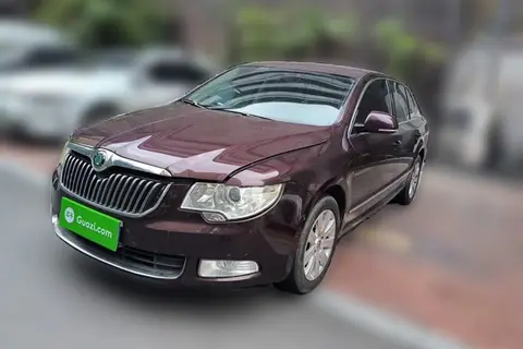 Skoda Superb 2012