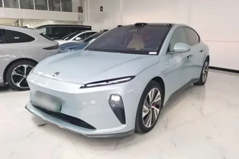 NIO ET5 2022