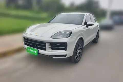 Porsche Cayenne 2023