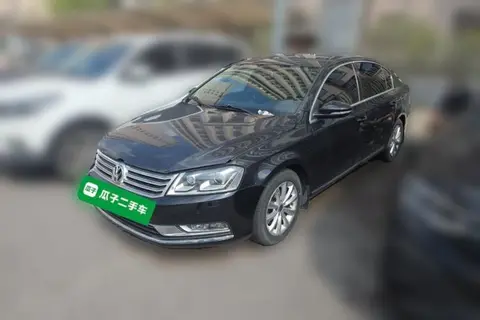 Volkswagen Magotan 2013